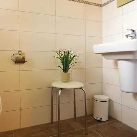 2 Bedroom Amazing Home In Dagebuell Holiday home *
