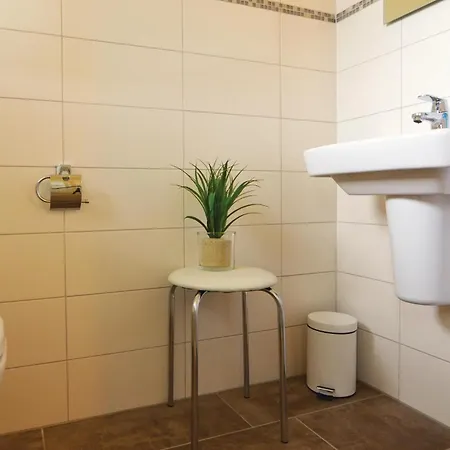 2 Bedroom Amazing In Ferienhaus